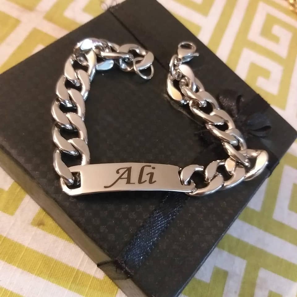 Custom Bracelets – Personalized Jewelry for Every Occasion - GiftCity