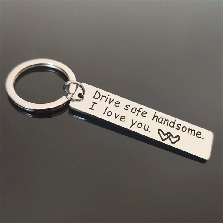 Custom Metal Keychain – Personalized with Name Perfect Gift for Men & Women - GiftCity