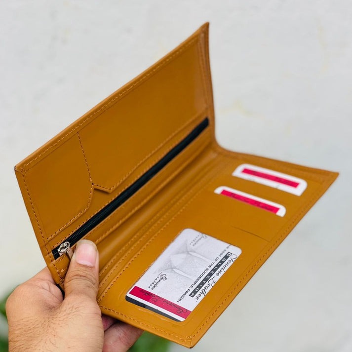 Engraved Leather Wallet with Custom Sketch GiftCity