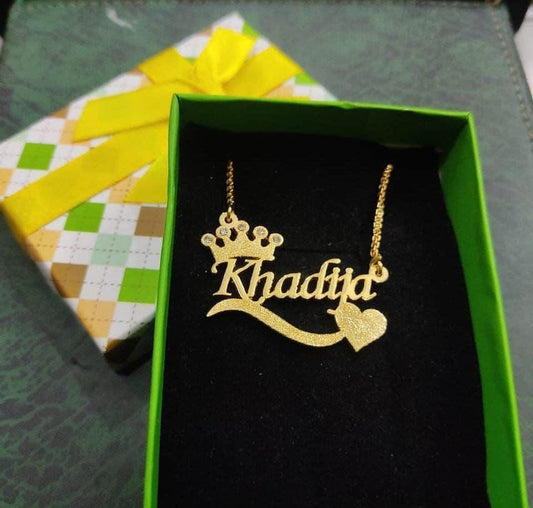 Personalized Name Locket - GiftCity