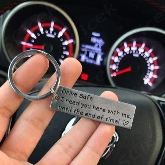 Customized Metal Keychain - GiftCity