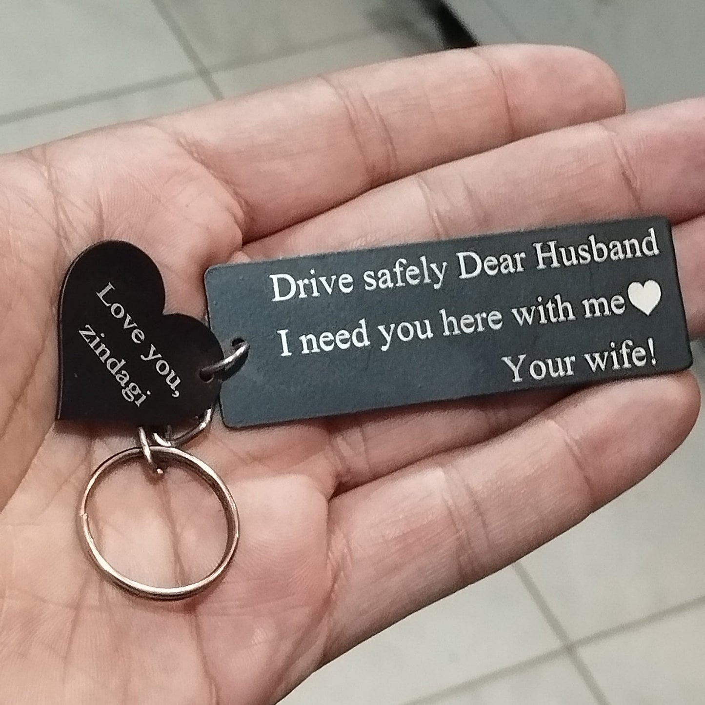 Personalized Metal Keychain - GiftCity