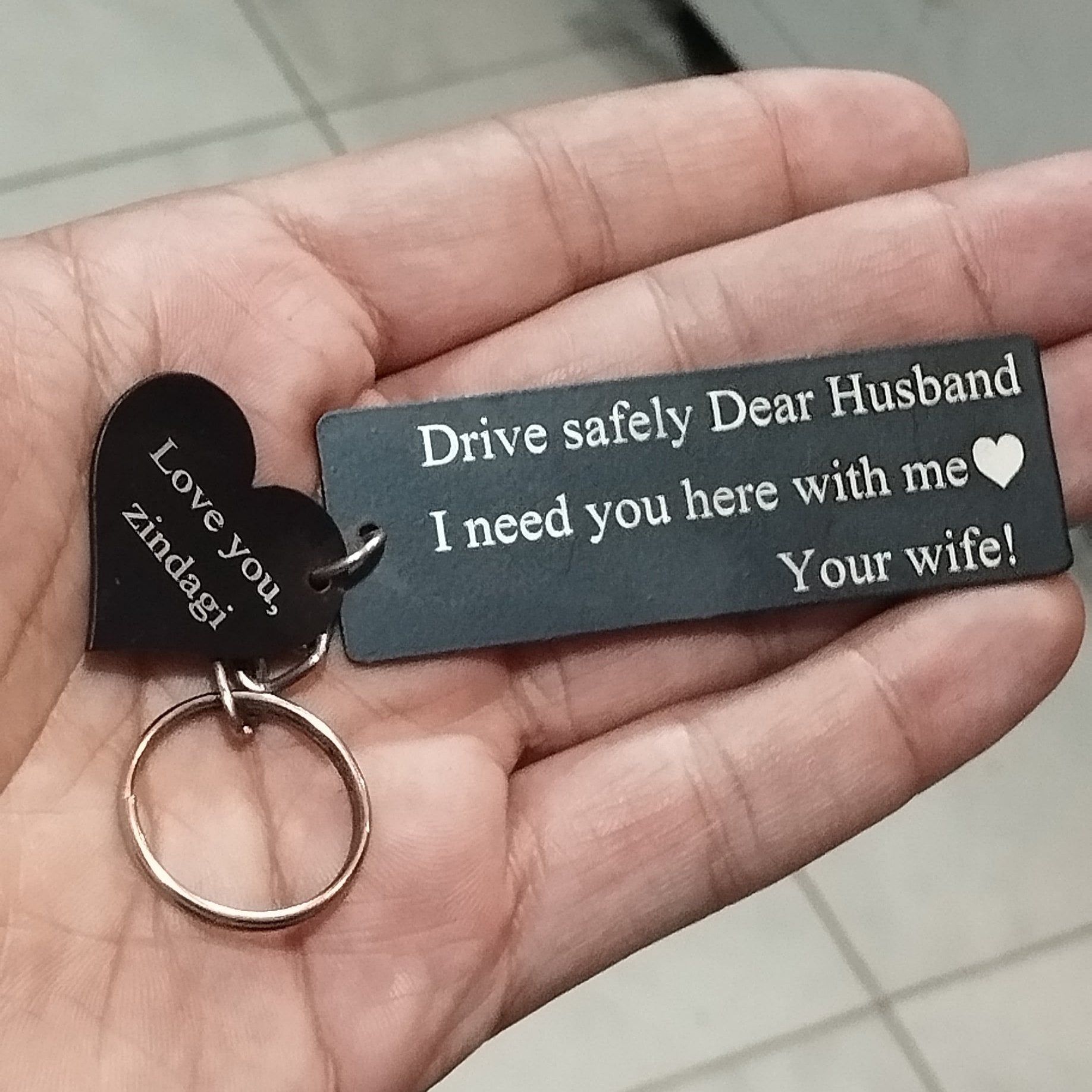 Personalized Metal Keychain - GiftCity